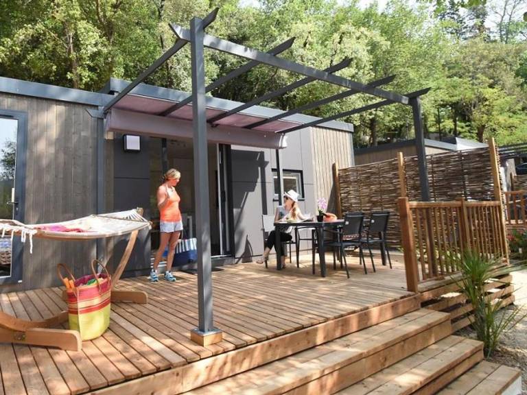 Mobile home with hot tub, terrace & heated pool — photo 4