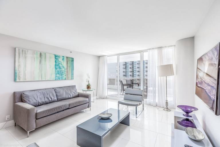Condo  Miami
