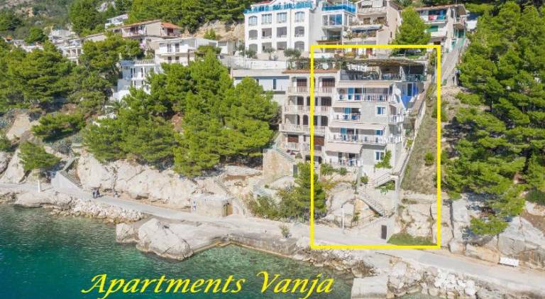 Pleasant holiday apartment with patio | Close to the beach | Perfect for remote work | Dogs allowed in Brela