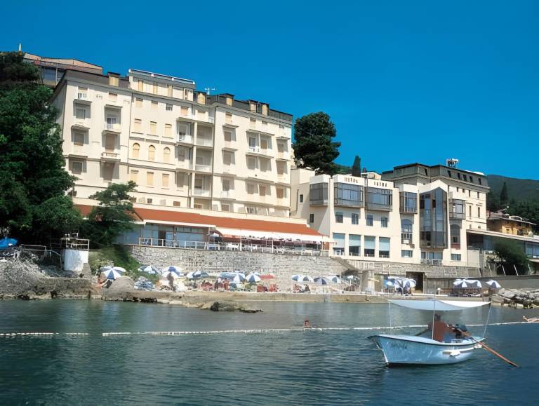 Hotel Istra - by Liburnia Hotels & Villas in Lovran