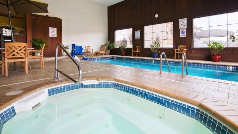 SureStay by Best Western Miles City — photo 5
