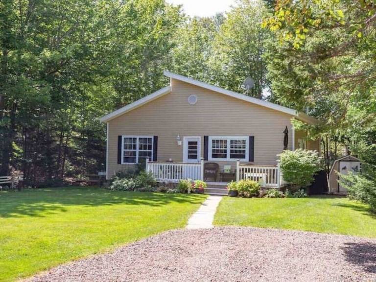 Cottage Cavendish