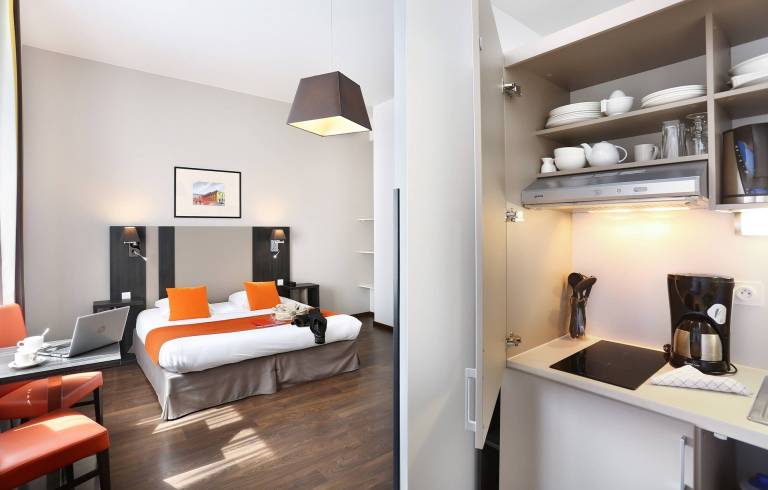 Apartment with patio | Near Capitole de Toulouse | Pets allowed — photo 2