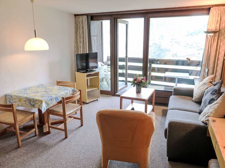 Rental apartment with pool & garden | Nature view — photo 3