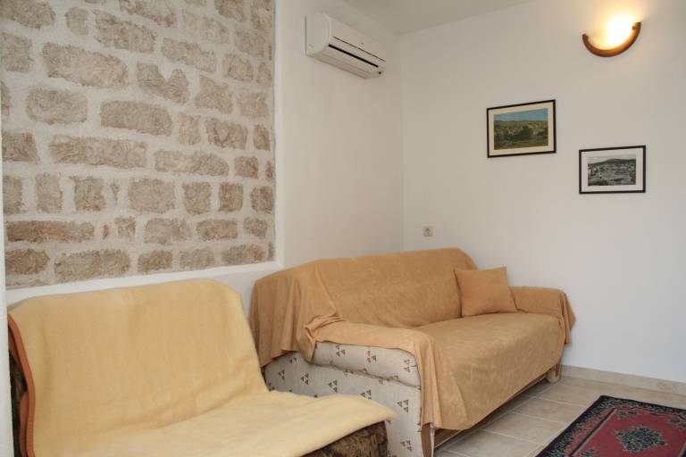 Holiday apartment with terrace | Dogs allowed — photo 4