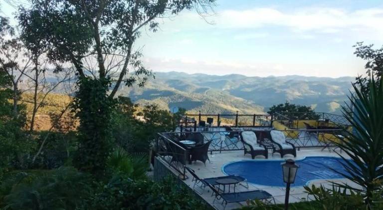 Chalet with terrace, private pool & yard — photo 5