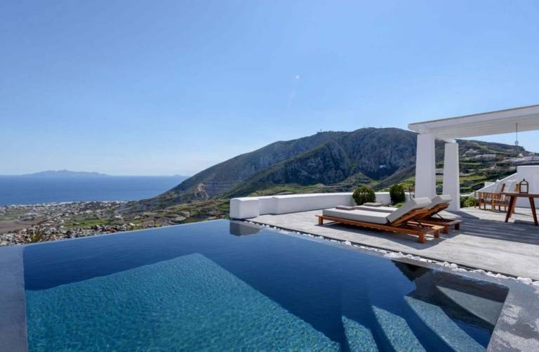 Ferienhaus mit Pool in Pyrgos Kallistis, Santorin f&uuml;r max. 4 Personen