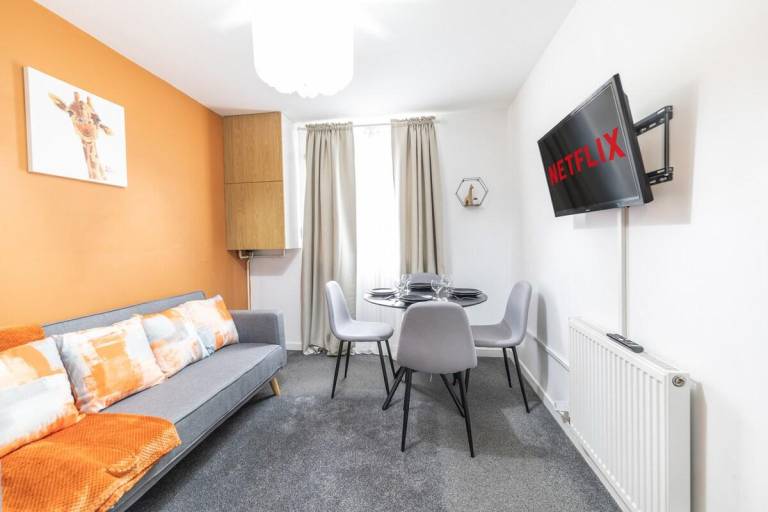 Vacation home with 2 rooms for 3 persons in Coventry