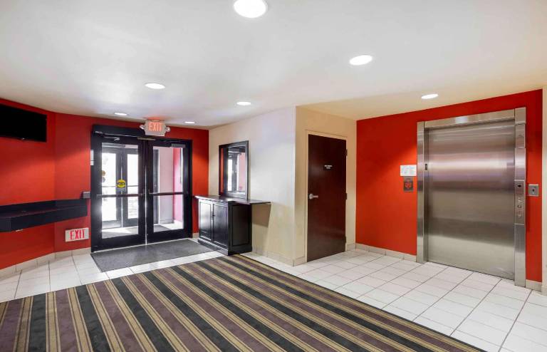 Extended Stay America Suites - Somerset - Franklin — photo 4