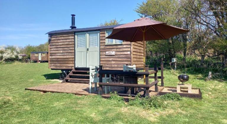 Under the Stars Shepherds Huts at Harbors Lake in Shanklin