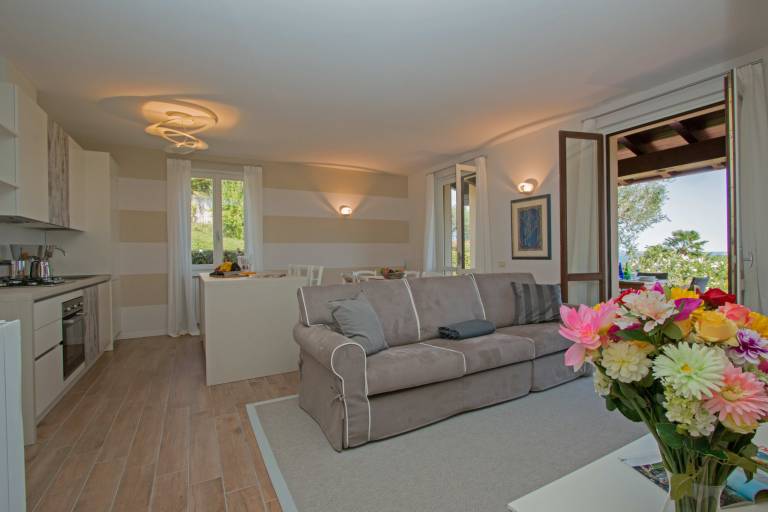 Children-friendly chalet with terrace, yard & BBQ | Pets are welcome — photo 5