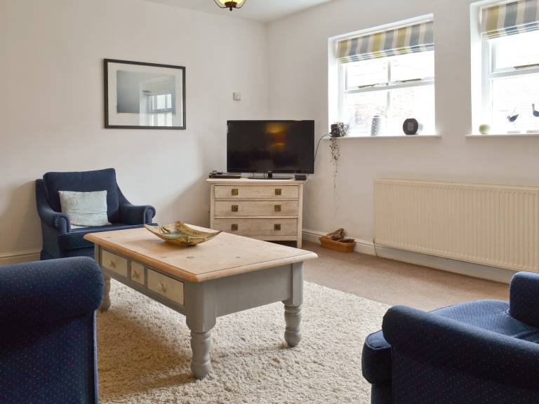 Family-oriented lovely cottage | Close to the beach | Pets allowed — photo 2