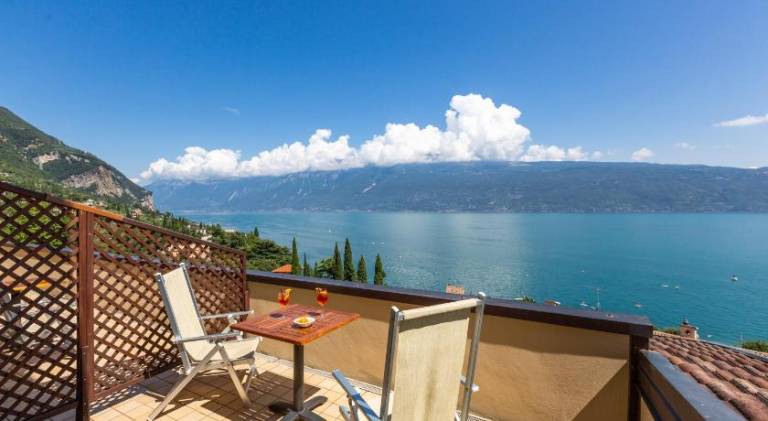 Hotel Meandro - Lake View — photo 4