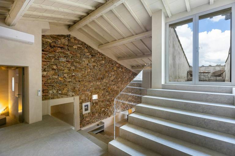 Vacation home with terrace — photo 2