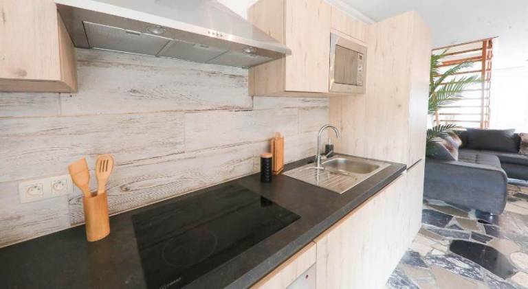 Rental apartment with 2 rooms for 4 persons — photo 3