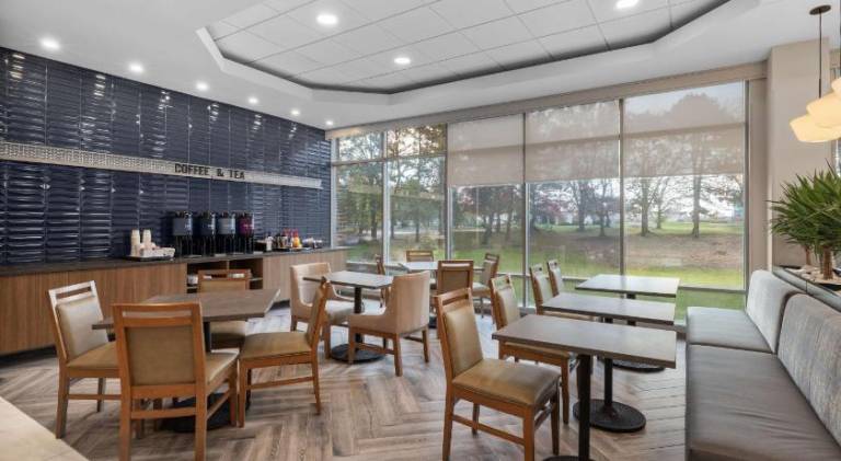 Homewood Suites by Hilton Downers Grove Chicago — photo 3