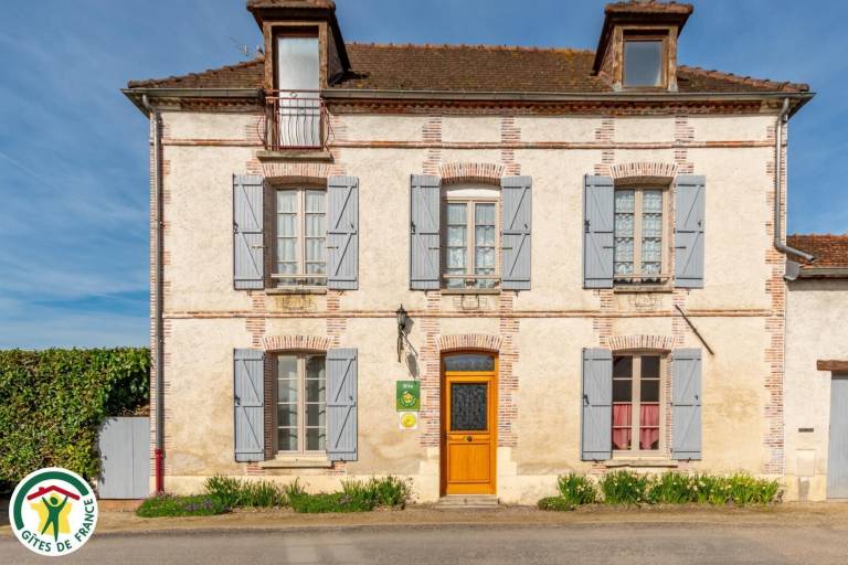 Maison de vacances Saint-Just-Sauvage