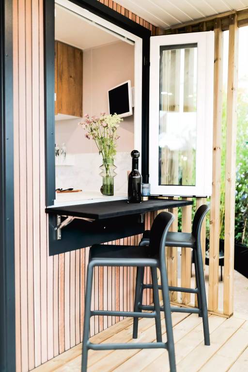 Charming chalet with terrace & yard | Pet-friendly — photo 2