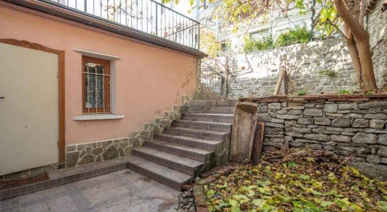 Apartment with patio | Pets are welcome — photo 4