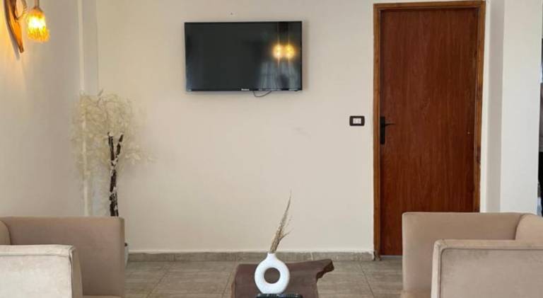 Rental apartment with 2 rooms for 5 persons — photo 3