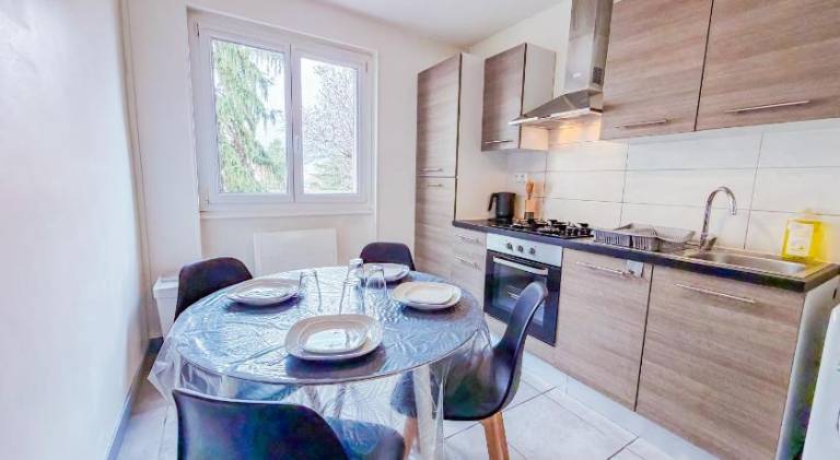 Apartment with 1 room for 4 persons — photo 4