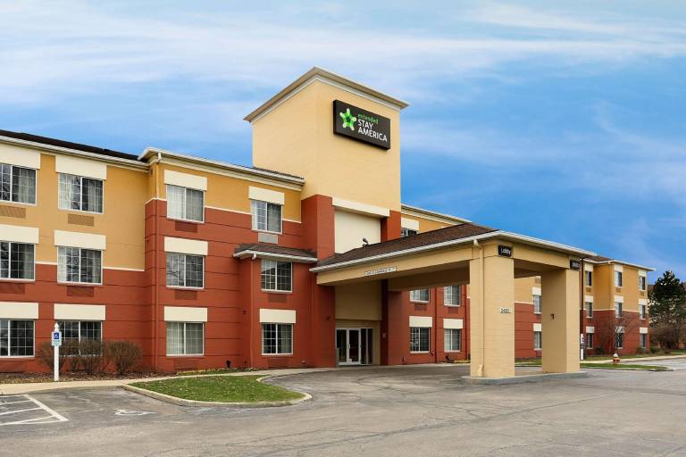 Extended Stay America Suites - Cleveland - Airport - North Olmsted in North Olmsted, OH
