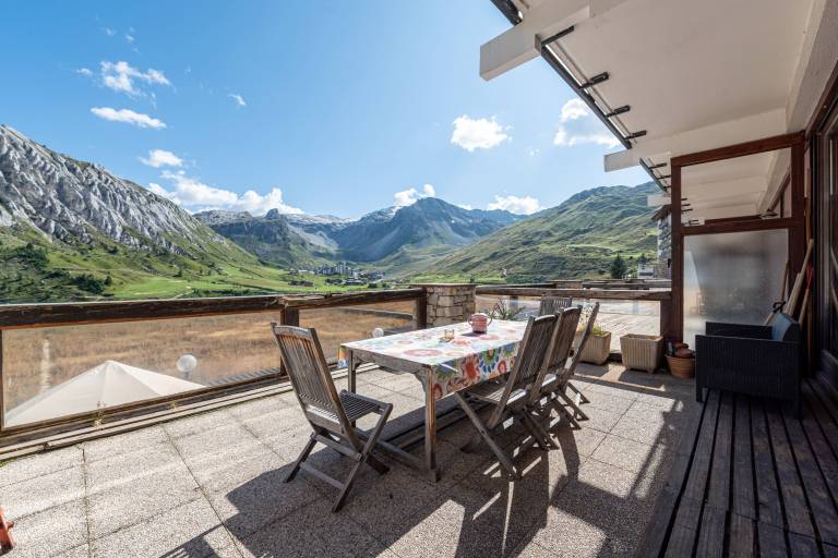 Apartment 'Shamrock 2B' with Mountain View, Balcony and Wi-Fi — photo 2