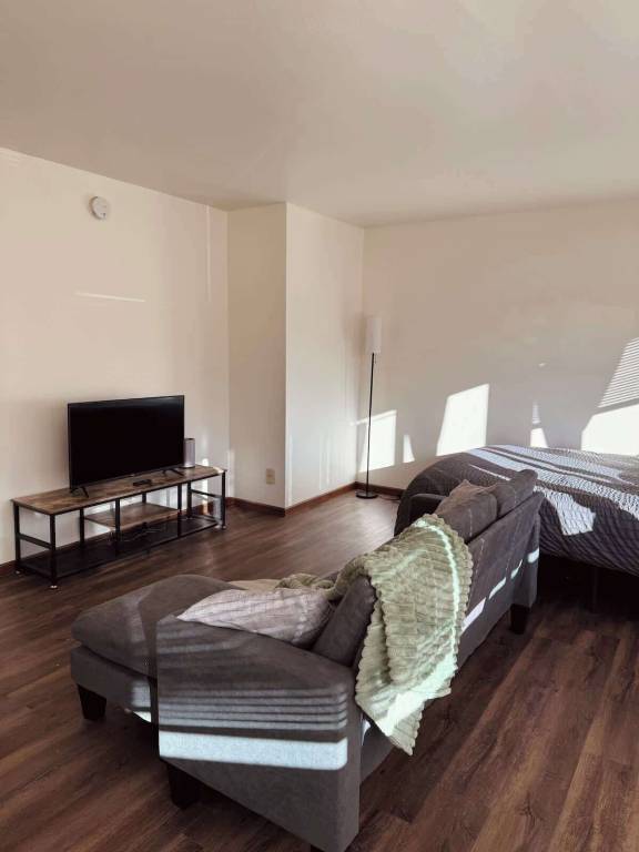 Apartment  Middleton