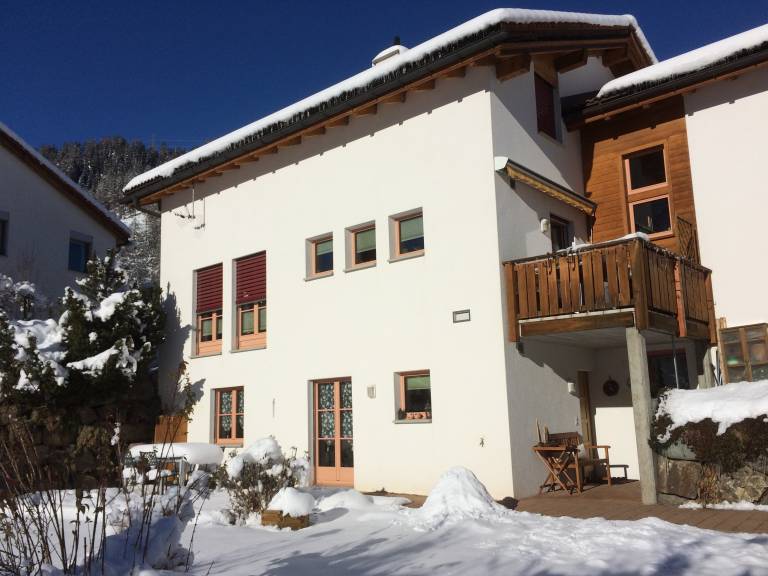 Ferienwohnung in Scuol für max. 2 Gäste - nahe Skigebiet