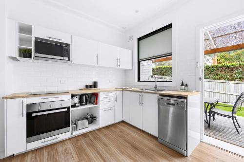 House  Mona Vale
