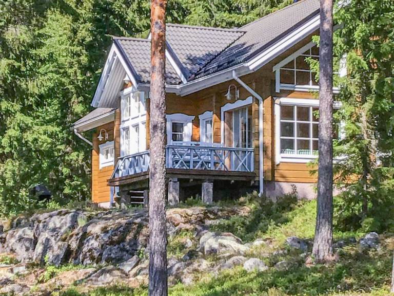 Vacation home with sauna & terrace | Nature view — photo 3