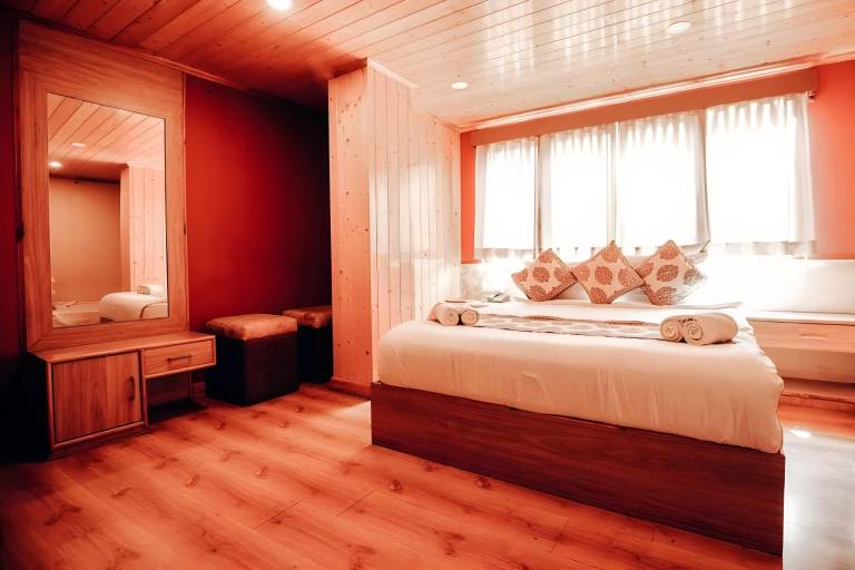 Hotel Queen — photo 2