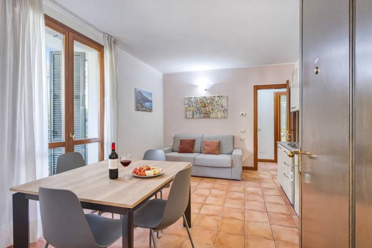 Holiday apartment with yard & terrace | Mountain view — photo 2