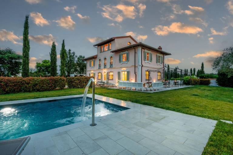 Villa  Villa Campanile