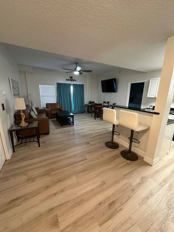 Condo with jacuzzi & heated pool | Water view — photo 2