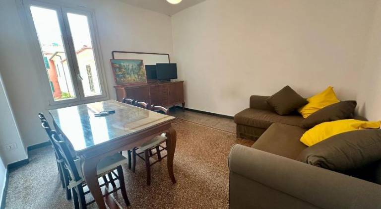 Holiday apartment | Beach nearby | Pets allowed in Pietra Ligure
