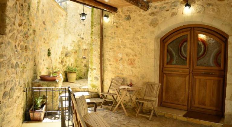 Vacation home with terrace & barbecue | Suitable for remote work — photo 5