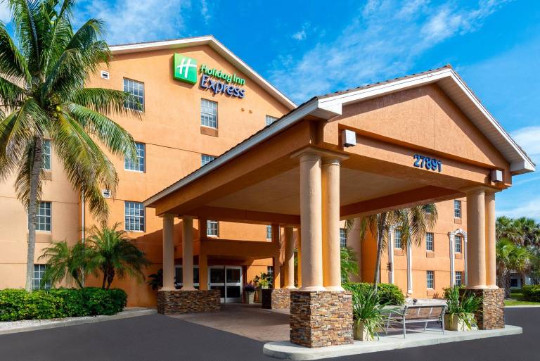 Holiday Inn Express Hotel & Suites Bonita Springs By IHG in Bonita Springs, FL