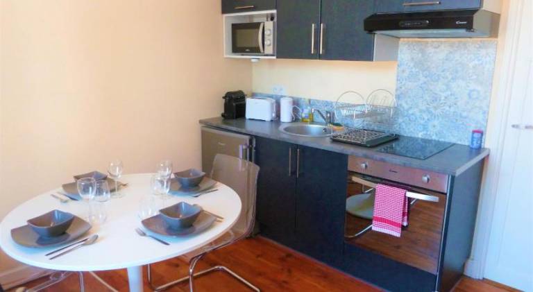 Rental apartment with patio | Suitable for remote work — photo 3