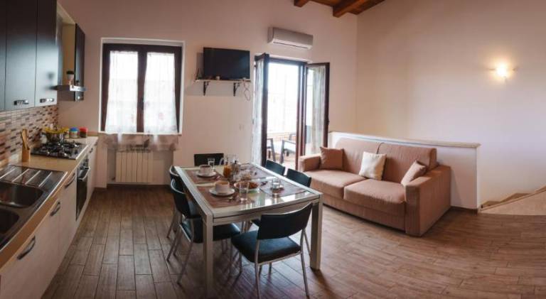 Holiday apartment with 2 rooms for 6 persons — photo 2