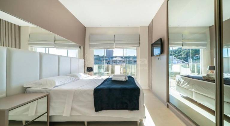Rental apartment with pool — photo 2