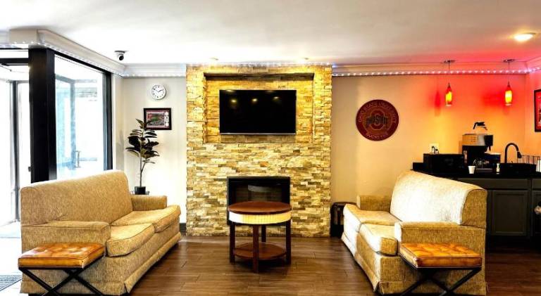 Baymont Inn and Suites by Wyndham Columbus / Near OSU — photo 2