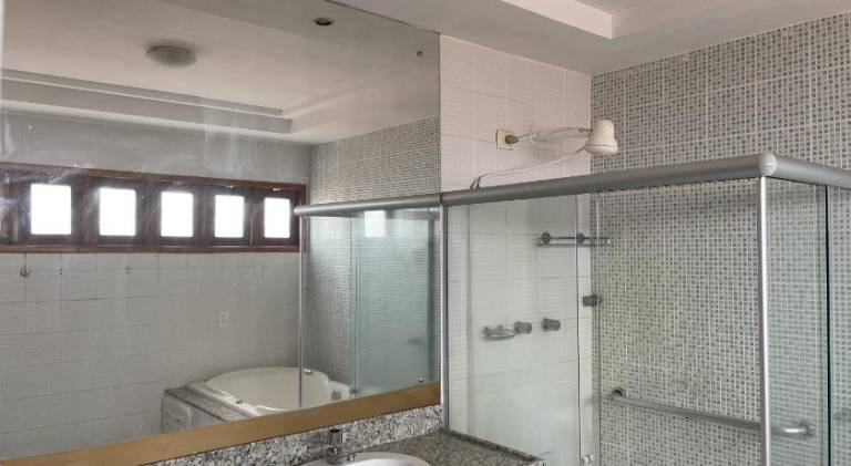 Vacation home with hot tub | Pets are welcome — photo 2