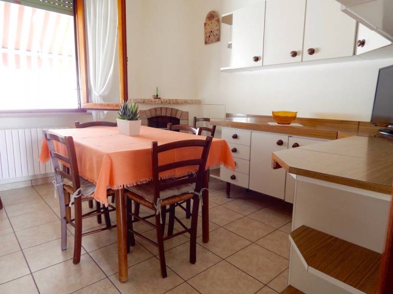 Child-friendly rental apartment | City view | Pets are welcome — photo 2