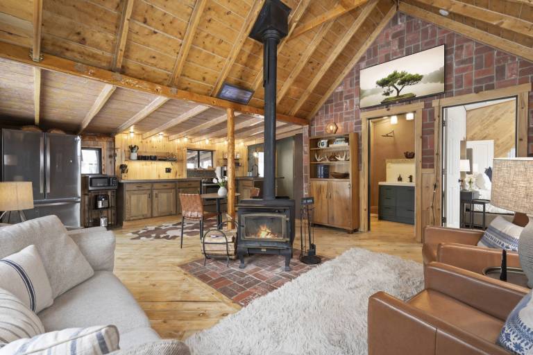 Cabin Boulder