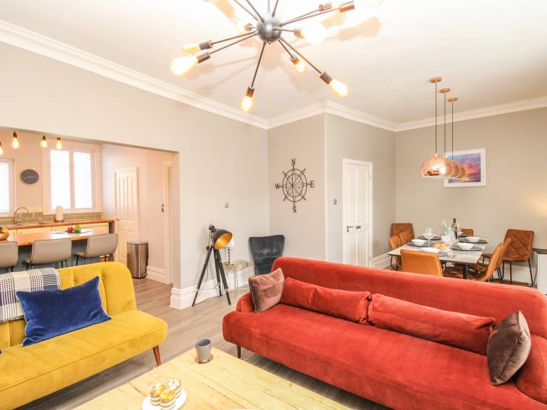 Family-oriented nice cottage | Beach view | Next to the beach | Pets allowed — photo 4