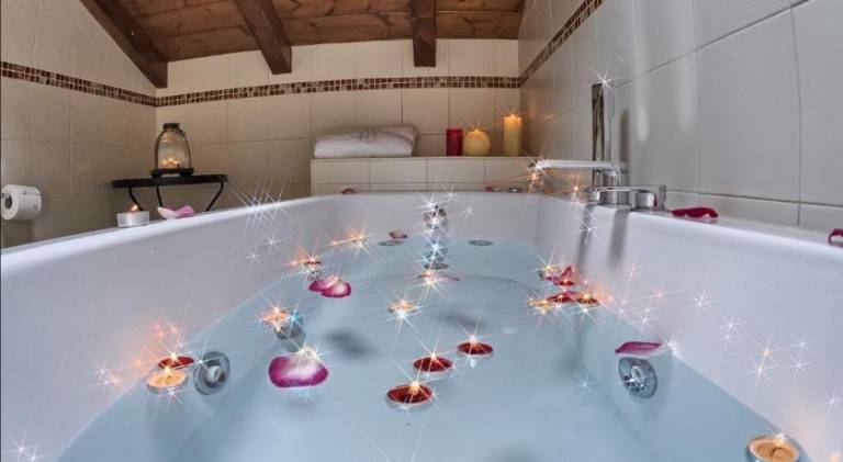 VILLA VINICIA, pool, jacuzzi, airco — photo 5