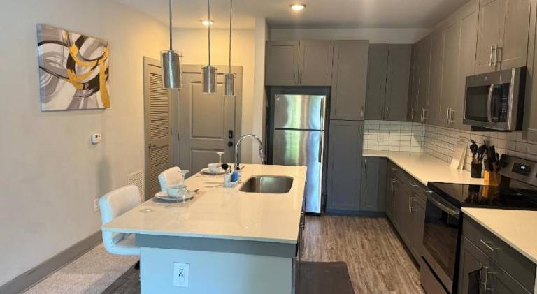 Rental apartment with pool — photo 4