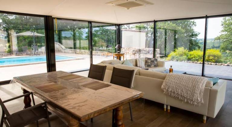 Villa with pool — photo 3