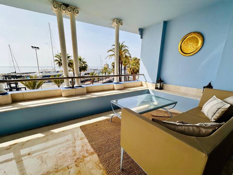 Fully equipped spacious holiday apartment with fast internet, yard & patio | Beach view | Next to the beach | Pets are welcome — photo 2